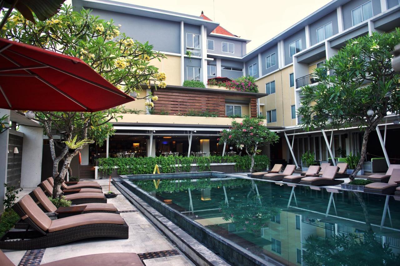 The Kana Kuta Hotel Exterior photo